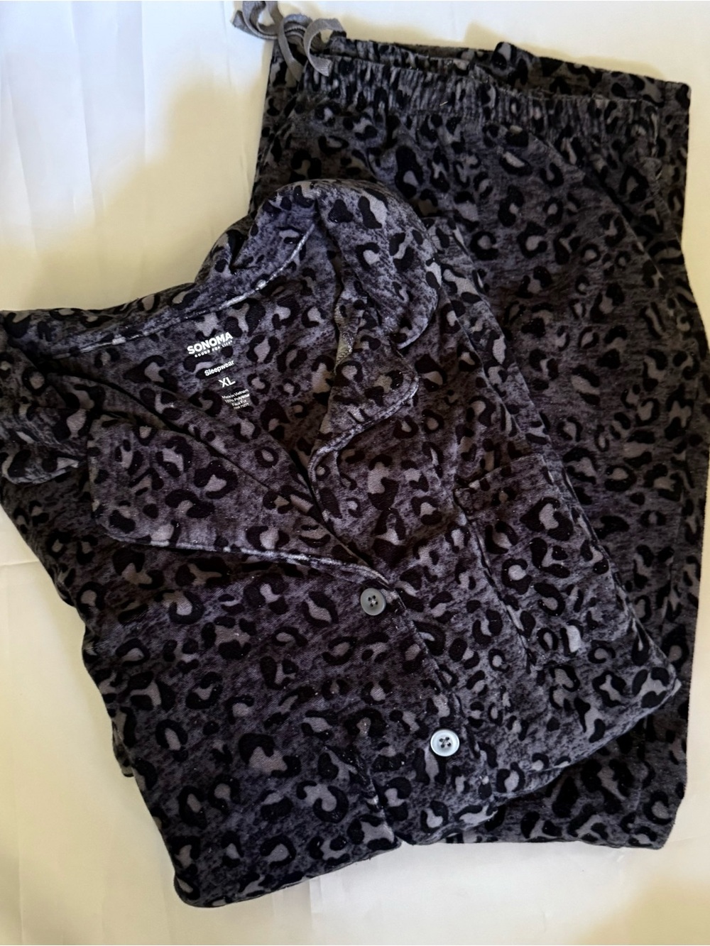 Sonoma Charcoal and Black Leopard Plush Pajama Set -Size XL
